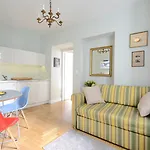 Aparthotel Crystal Chez Helena 4*