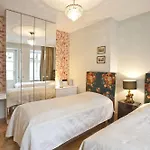Appart hôtel Crystal Chez Helena