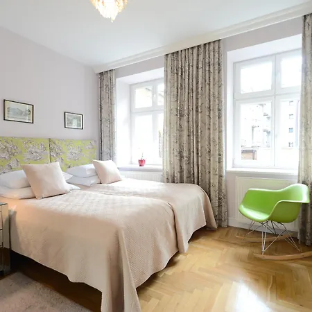 Crystal Chez Helena Appart hôtel Cracovie