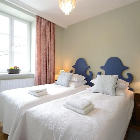 Crystal Chez Helena 아파트호텔 크라쿠프