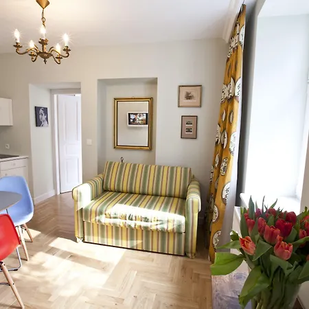 Crystal Chez Helena 4*