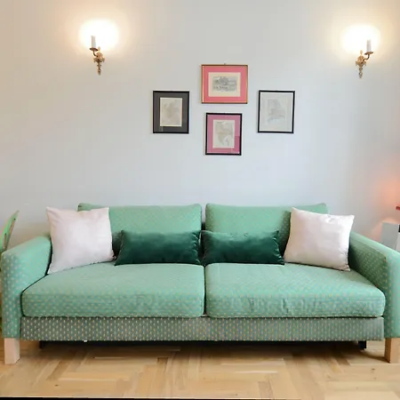 Crystal Chez Helena 아파트호텔