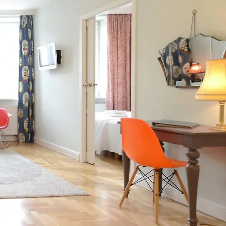 Crystal Chez Helena 4*