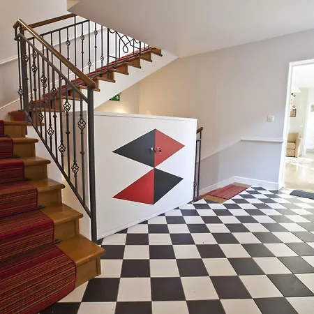 Crystal Chez Helena 아파트호텔