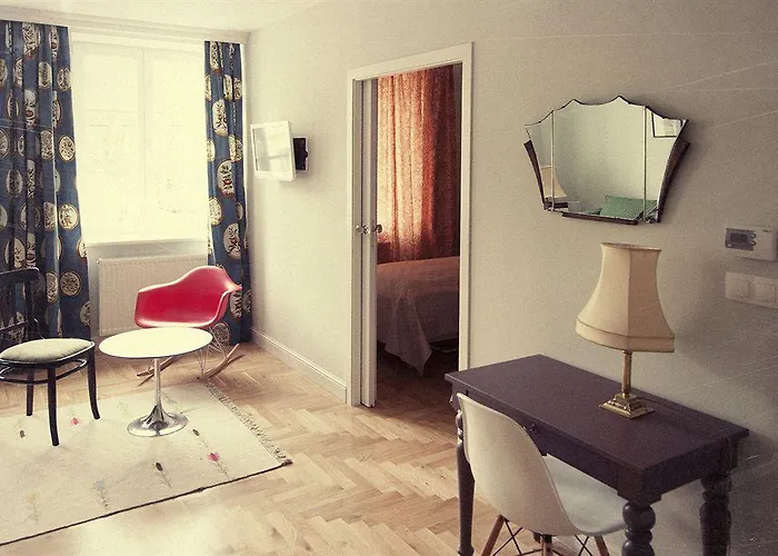 Apartahotel Crystal Chez Helena