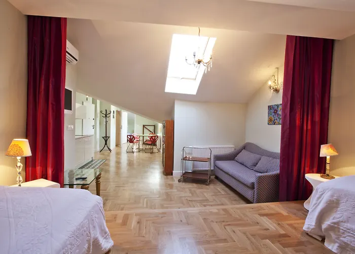 Apartahotel Crystal Chez Helena Cracovia