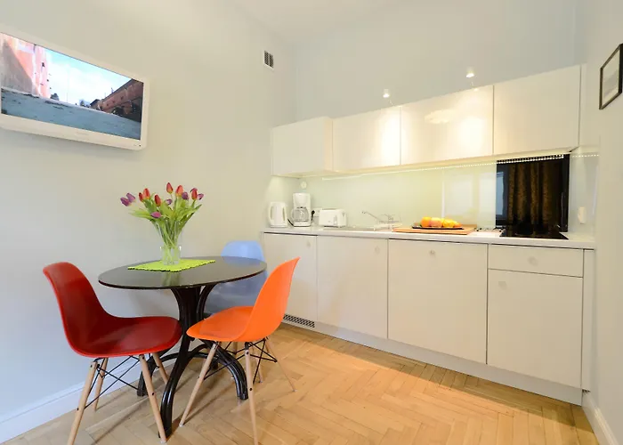 Crystal Chez Helena Apartahotel 4*