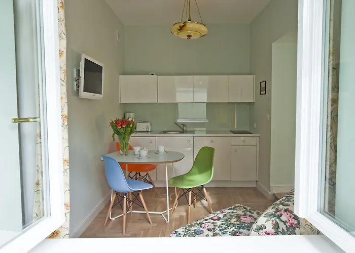 Crystal Chez Helena Apartahotel