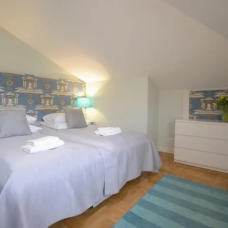 Lejlighedshotel Crystal Chez Helena