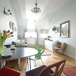 Aparthotel Crystal Chez Helena