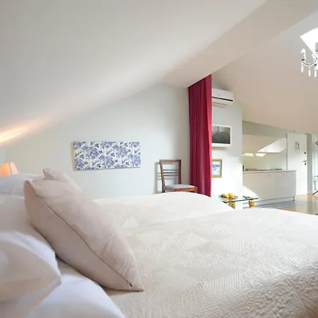 Aparthotel Crystal Chez Helena