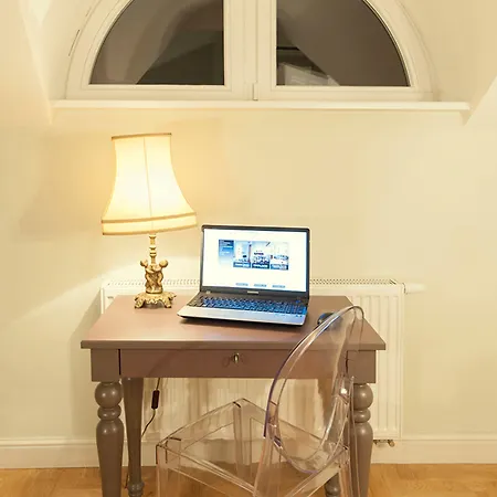 מלון דירות Crystal Chez Helena קרקוב